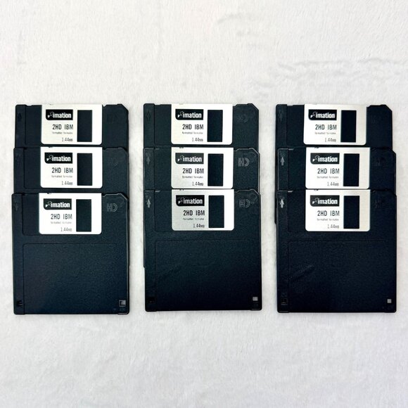 9 Imation 3.5" Diskettes 1.44MB 2HD IBM Formatted with Telescoping Plastic Case - Picture 2 of 12